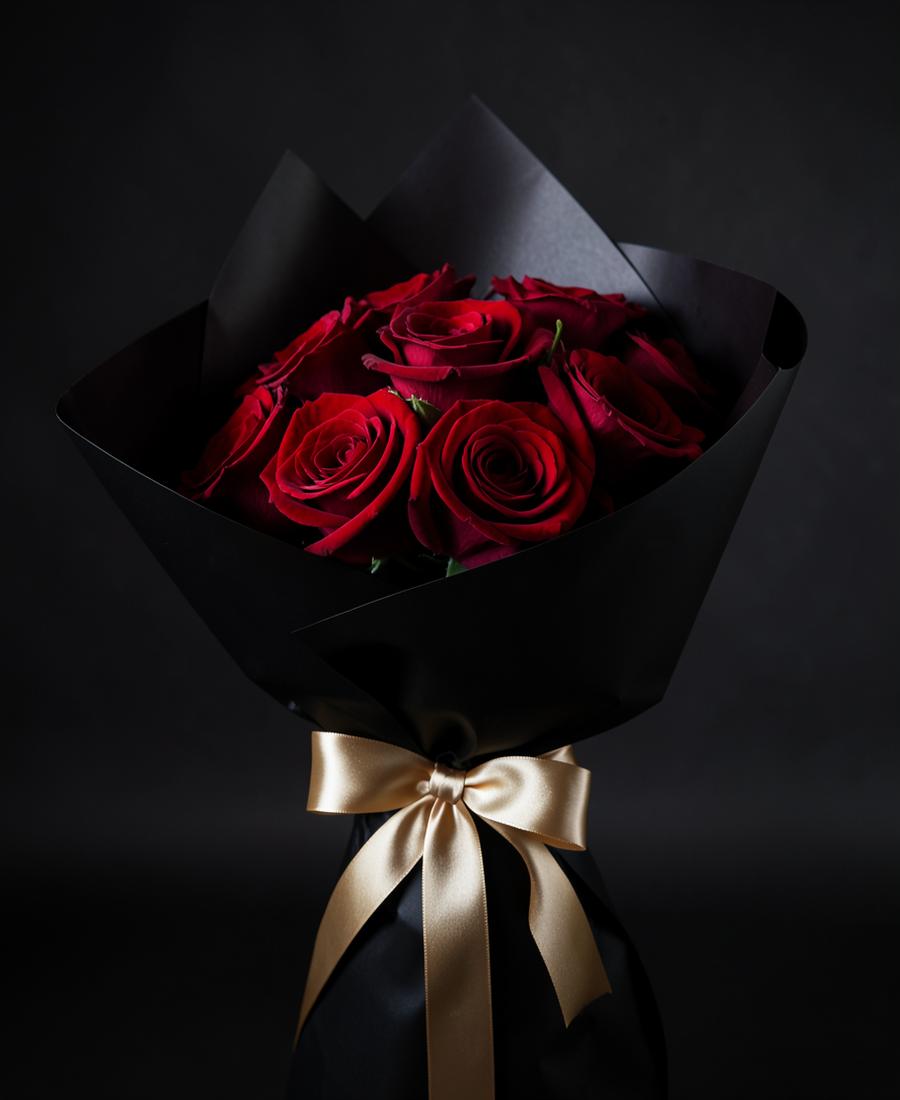 Noir Red Roses